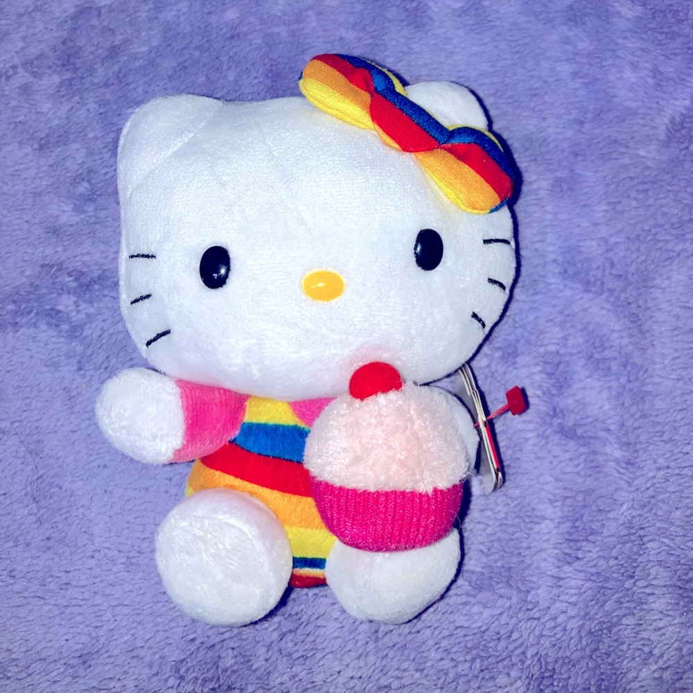 Hello Kitty ice cream plushy
